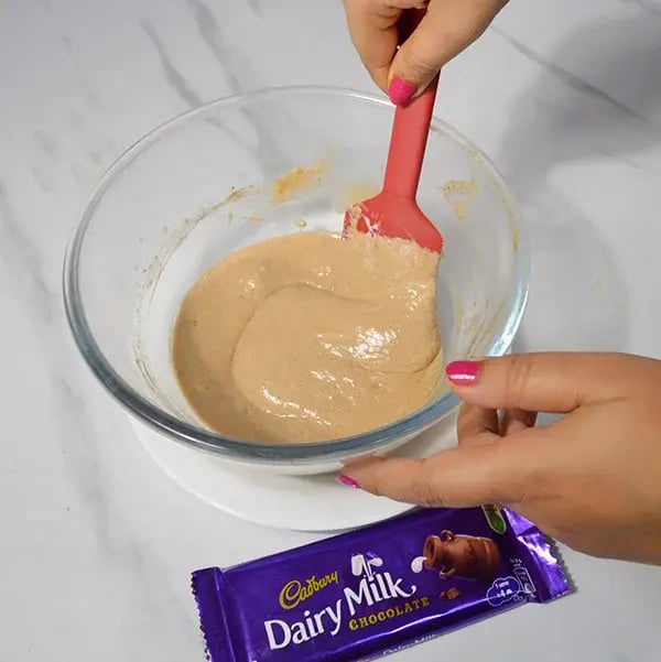 Dairy Milk Thandai Mousse With Cashew Crunch - Mix