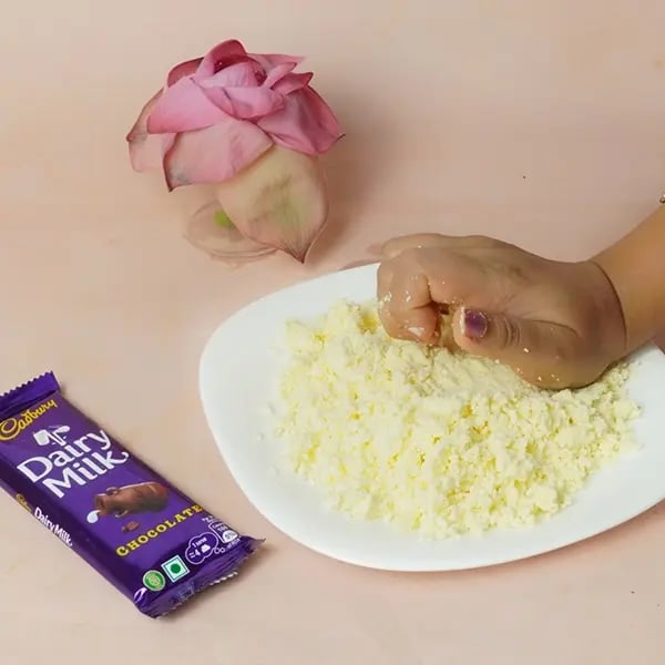 Dairy Milk Two-in-One Chomchom for Kali Puja-Knead the paneer