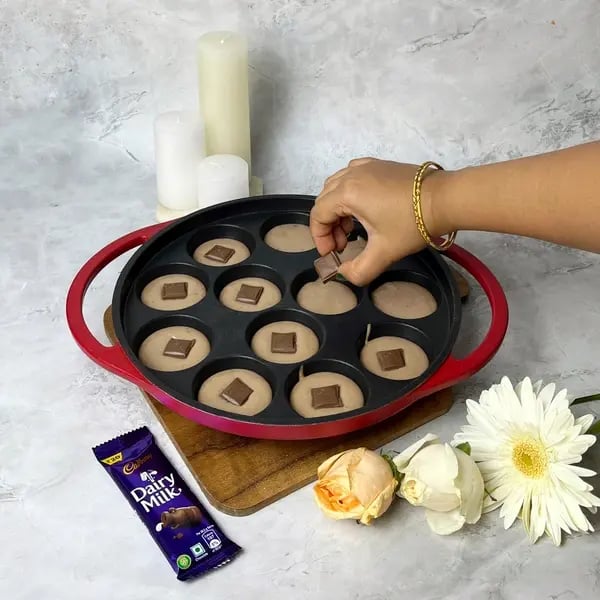 Dairymilk Choco Lava Cake Bomb - Chocolate In Cake Ball