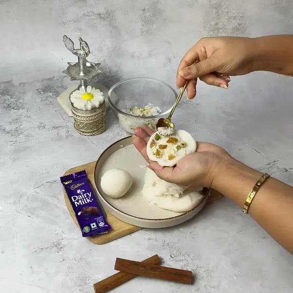 Dairymilk Malai Doodh Pitha - Shaping Dough Ball