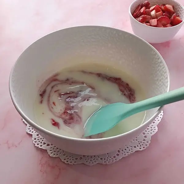 Dark Chocolate Strawberry Popsicle - Mix into the yogurt