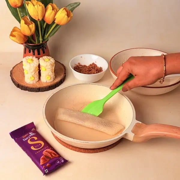 Diwali Special Bengali Patishapta Recipe With Cadbury Dairy Milk Silk And Mawa Filling - Rolling Patishapta Crepe