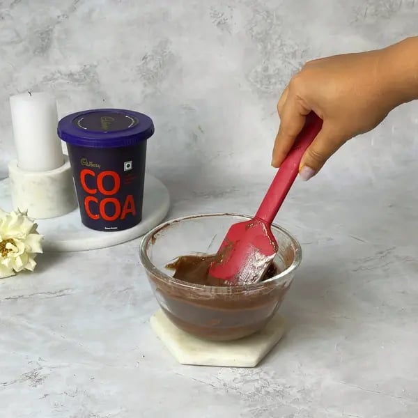 Easiest Cocoa Meringue - Folding Batter Gently