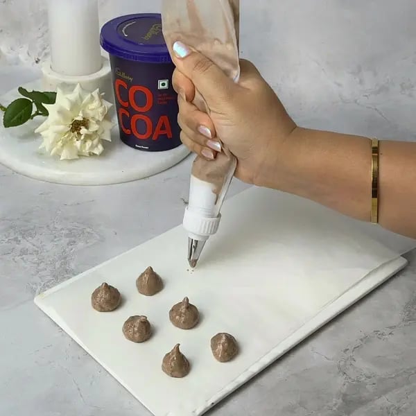 Easiest Cocoa Meringue - Piped Meringue Mounds
