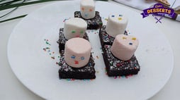 Oreo Biscuits with Marshmallows