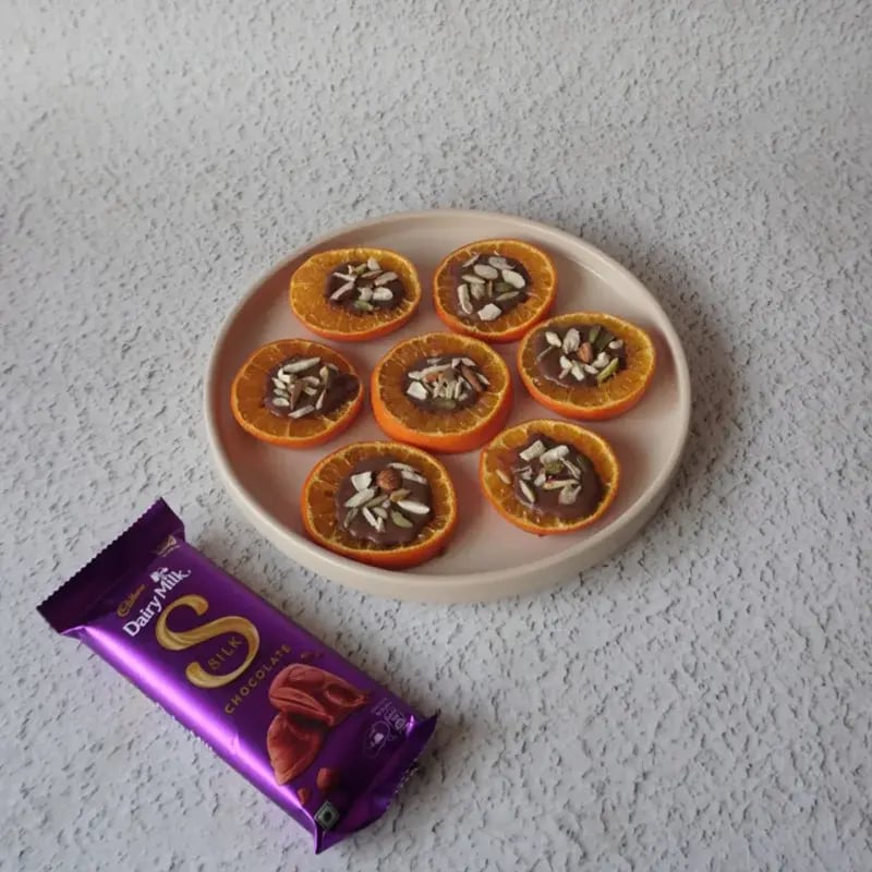 Fozen Chocolate Oange Slices with Dy Fuits Mix Recipe