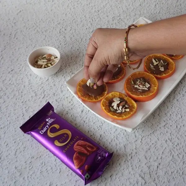 Frozen Chocolate Orange Slices with Dry Fruits Mix - Sprinkle chopped dried fruits