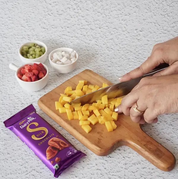 Fruits CHOCO BAR with Cadbury Silk - Chop all the fruits