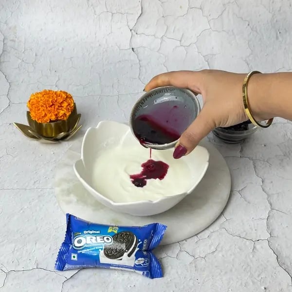 Ganpati Special: Oreo Blueberry Shrikhand Recipe To Try - Mixing Blueberry Puree