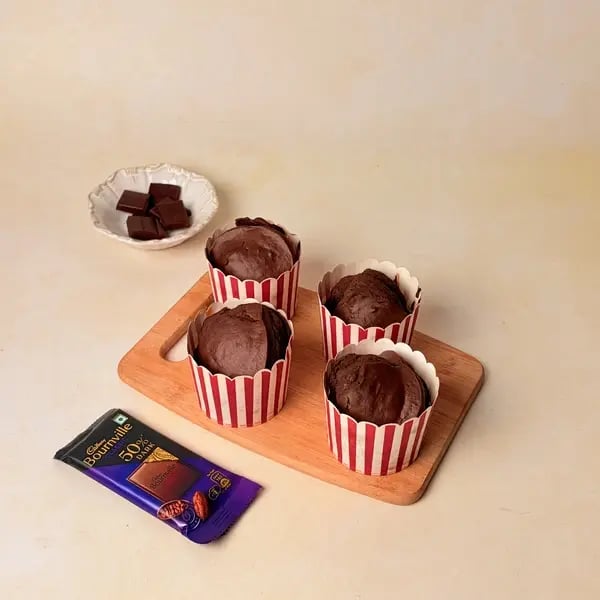 Gummy Eyeball Chocolate Cupcakes With Cadbury Bournville: An Easy Halloween Treat - Cupcakes In Oven
