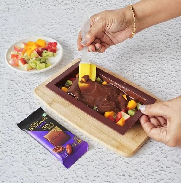 Healthy & Chocolatey Fruit Salad Bars with Bournville Chocolate - Another layer of melted chocolate