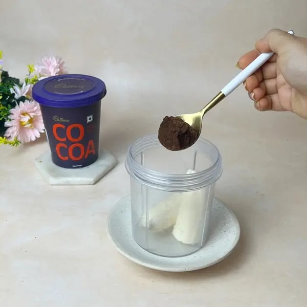 Healthy Cocoa Chocolate Icecream - Blender Ingredients