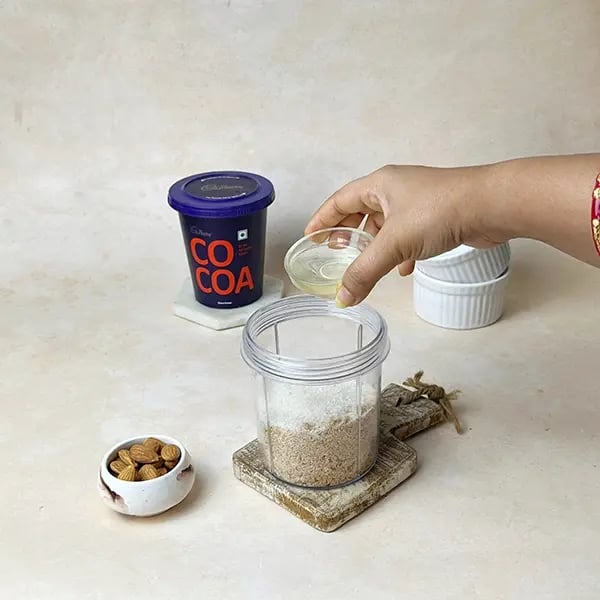 Homemade Cocoa Almond Nutella-Add oil into the same blending jar