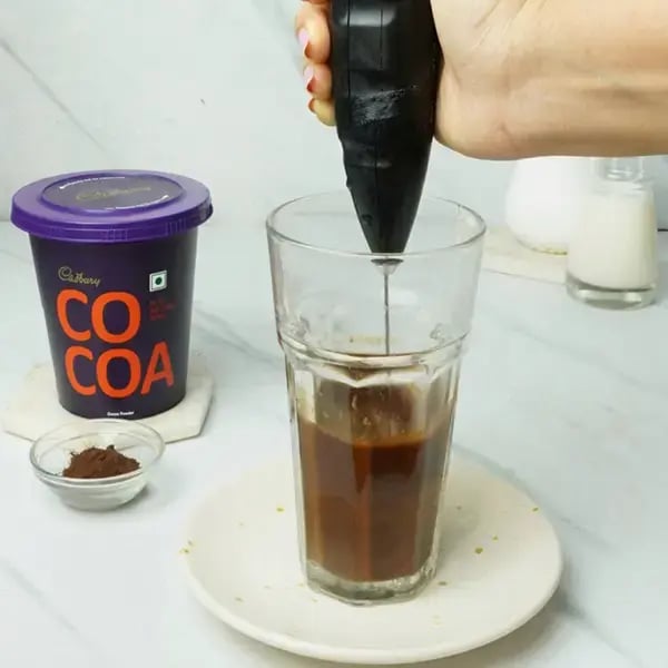 Iced Mocha Cocoa Shake - Continue whisking