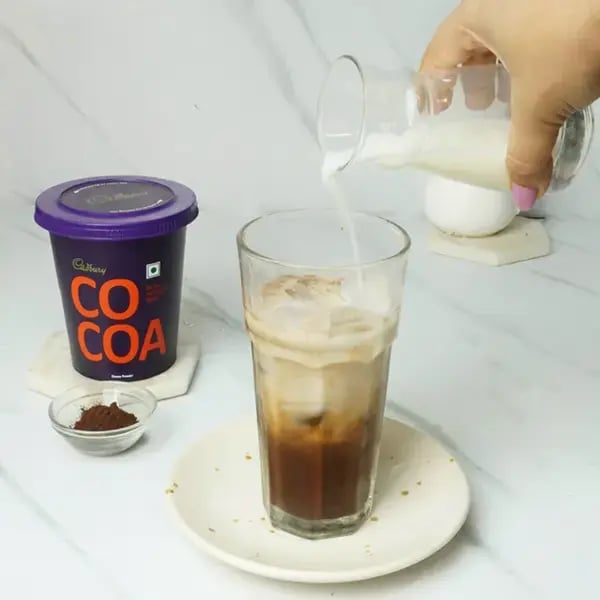 Iced Mocha Cocoa Shake - Pour the milk