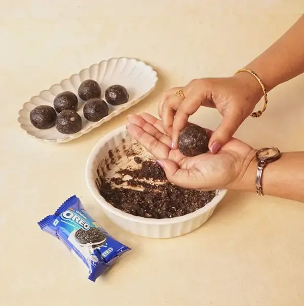 Instant Oreo Chocolate Ladoo For Raksha Bandhan - Take small portions of the dough and roll them into smooth, bite-sized balls