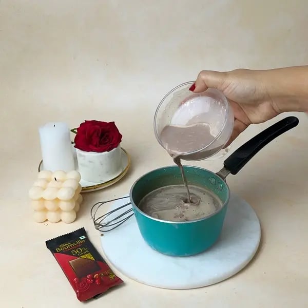 Italian Style Bournville Chocolate Chaud - Pouring Cornstarch Slurry