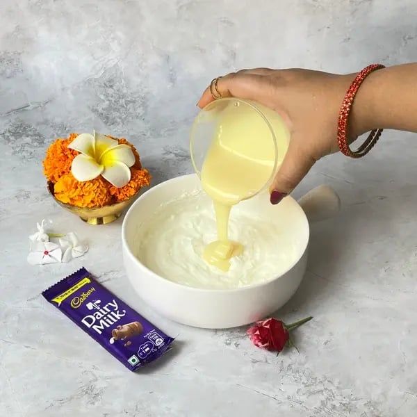 Make This Kesar Elaichi Shrikhand Recipe With Dairy Milk Fusion For Festive Flavors - Pouring Condensed Milk