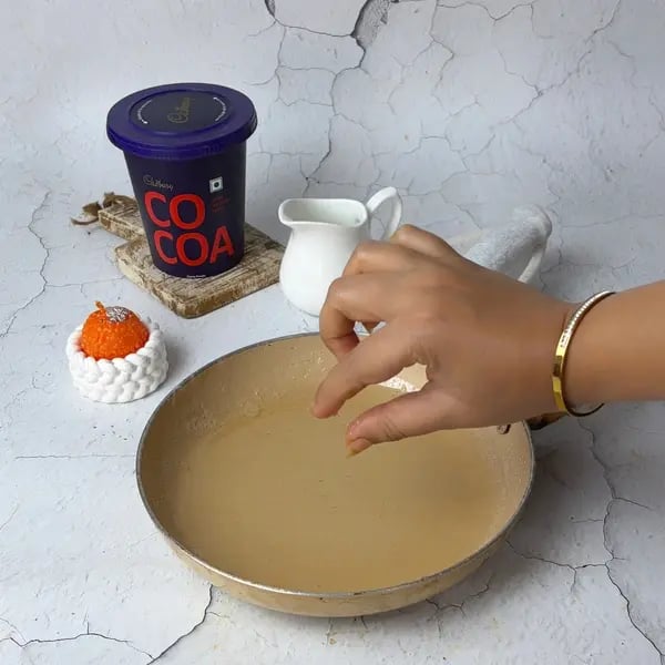 Motichur Laddu Recipe With Cocoa: Give The Classic Diwali Sweet A Rich Twist - Simmering Sugar Syrup