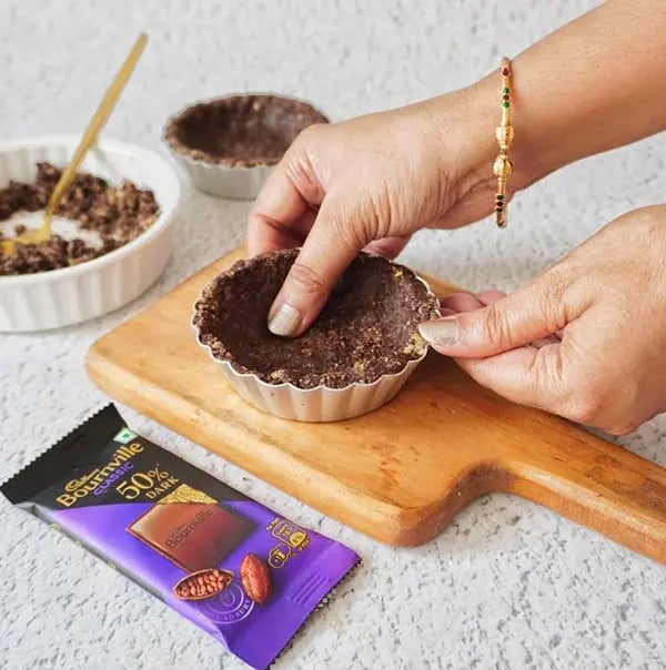 No Bake Chocolate Tart - Gently press with your fingertip