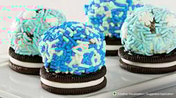 No-Bake Oreo Cheesecake Snow Globes