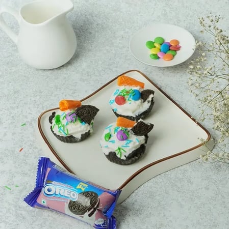 No-Bake Oreo Cupcakes For Thanksgiving