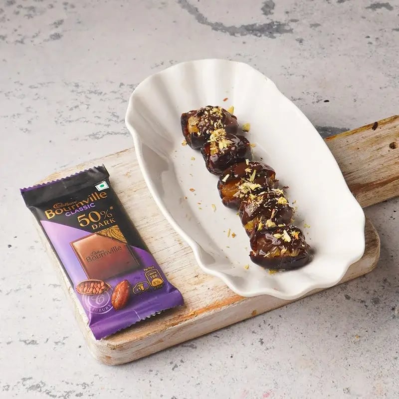 Oange Chocolate Stuffed Dates Recipe