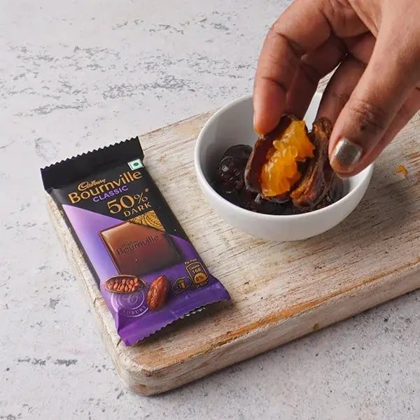 Orange Chocolate Stuffed Dates - Fill them