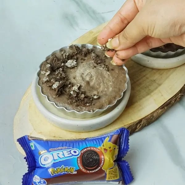 Oreo And Bournville Greek Yogurt Phirni-Garnish with some crushed Oreo