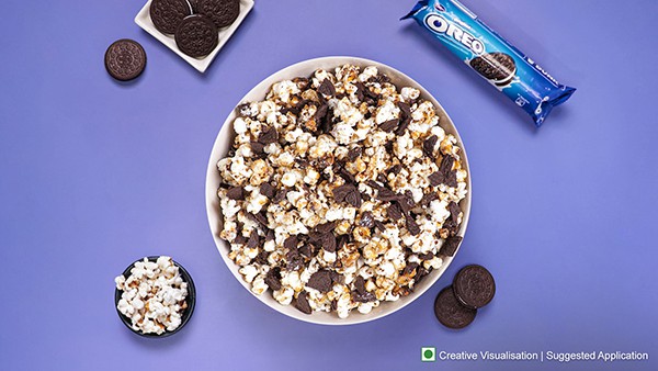 Oreo Caramel Popcorn Recipe - Popcorn Absorbing Blend