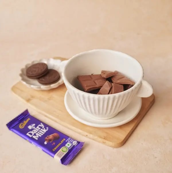 OREO Chocolate Bar with Cadbury Dairy Milk-Chop the Cadbury Dairy Milk chocolate
