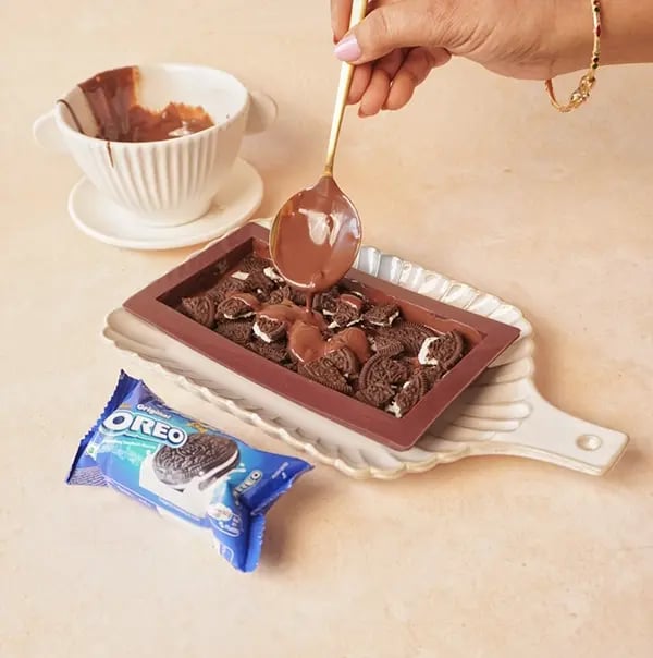 OREO Chocolate Bar with Cadbury Dairy Milk-Top with another layer