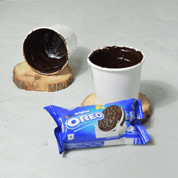 oreo-chocolate-pot-step-1