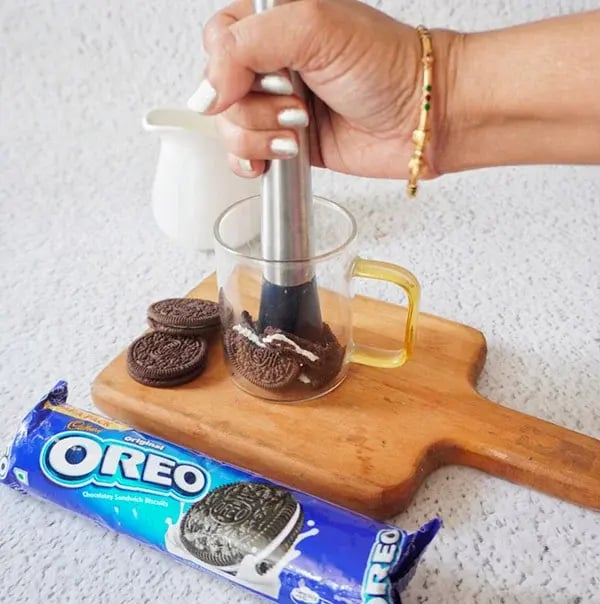 Oreo Coffee - Gently crush the cookies