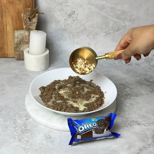 Oreo Cookie Ball - Mixing Dough With Fruit