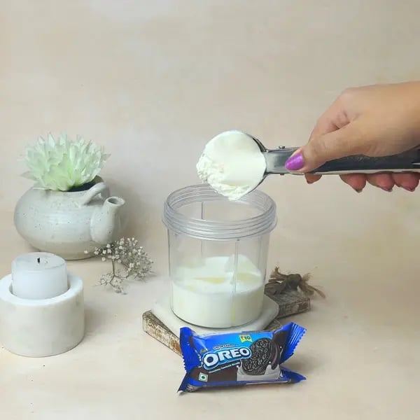 oreo-cookies-and-cream-frappe-step6