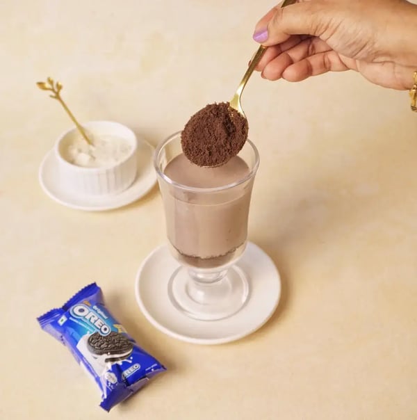 Oreo Dessert For Raksha Bandhan - Add another layer