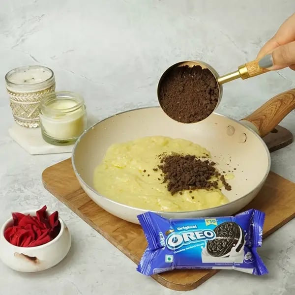 Oreo Diya Sweet For Diwali-Add Oreo powder next