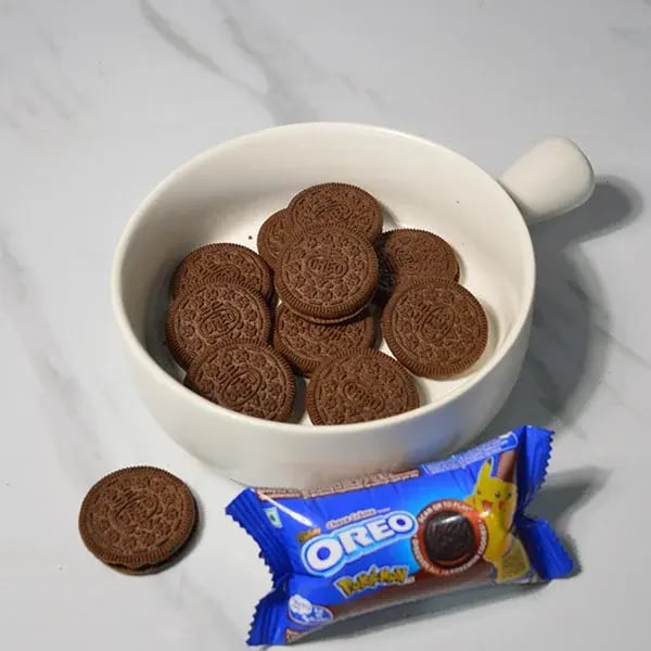 Oreo Frozen Brownie Delight - Separate the cookies and cream