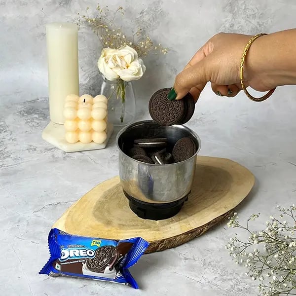 Oreo Heart Bournville Truffles-Pulse the Oreos