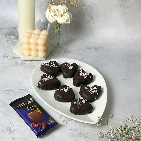 Oreo Heart Bournville Truffles-While the chocolate is still wet