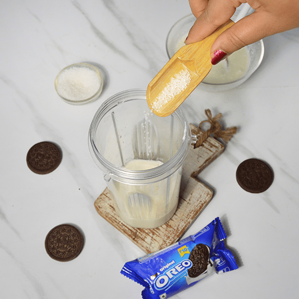 oreo-lassi-step-2