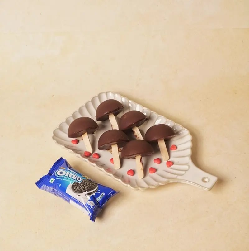 Oreo Mango Lollipop Recipe