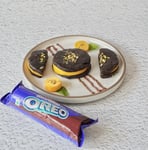 Oreo Mango Sandwich