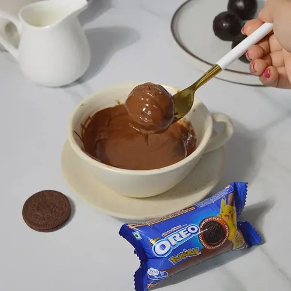 Oreo Mixed Berry Truffle - Melt dark chocolate