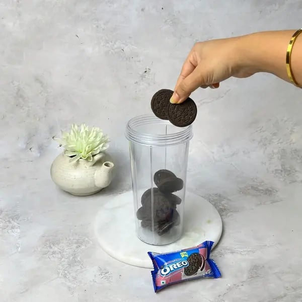 Oreo Pistachio Icecream Cake - Oreo Cookies Blending