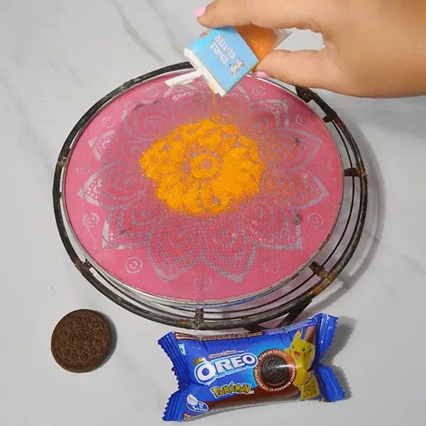 Oreo Rangoli Themed Truffle Cake - Sprinkle some edible glitter
