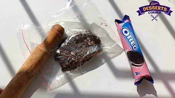 Oreo Sandwich Recipe - Cream-Filled Oreo Sandwich