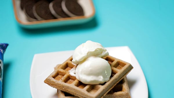 The Best Eggless Oreo Waffle Recipe For Crispy, Fluffy Results - Ice Cream Topping
