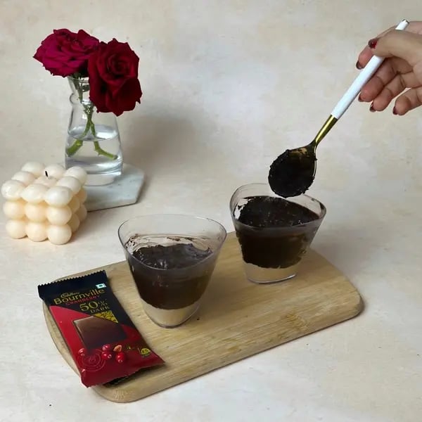 Perfect Bournville Couverture Chocolate Mousse - Pouring Mousse